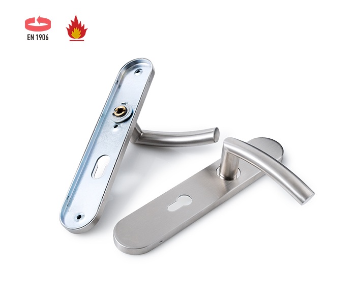 Tirador de puerta con placa trasera SS207205